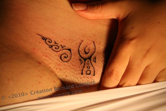 sexes Vidéos tatouage sexe sexes Vidéos tatouage sexe
